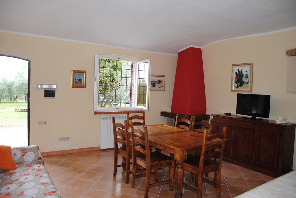 Agriturismo Podere Valdo Джаворано Стая снимка
